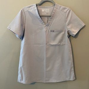 Figs Catarina One Pocket Scrub Top in Cement